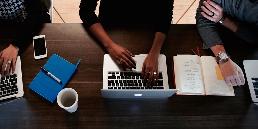 4 Predictions from 4 Experts on the Future of Marketing